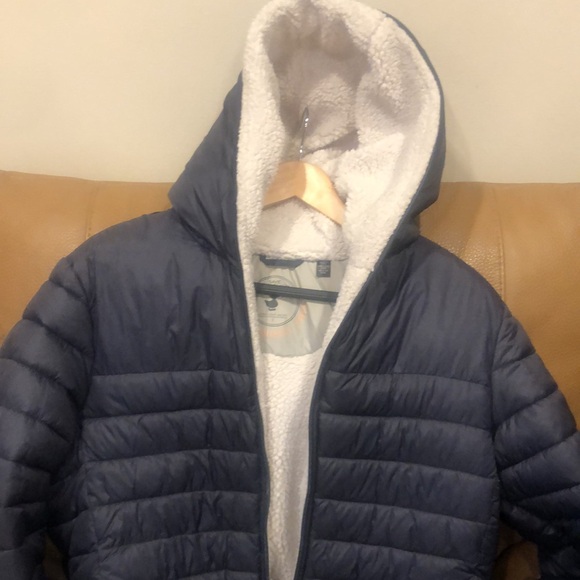 Great condition Save the Duck quilted jacket in size small - Picture 4 of 4